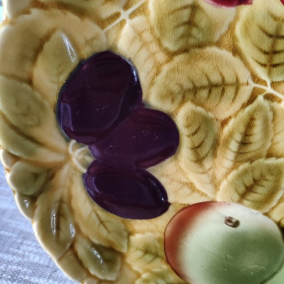 VTG Sarreguemines France Majolica Relief Fruit Platter 11.75" - Picture 2 of 12